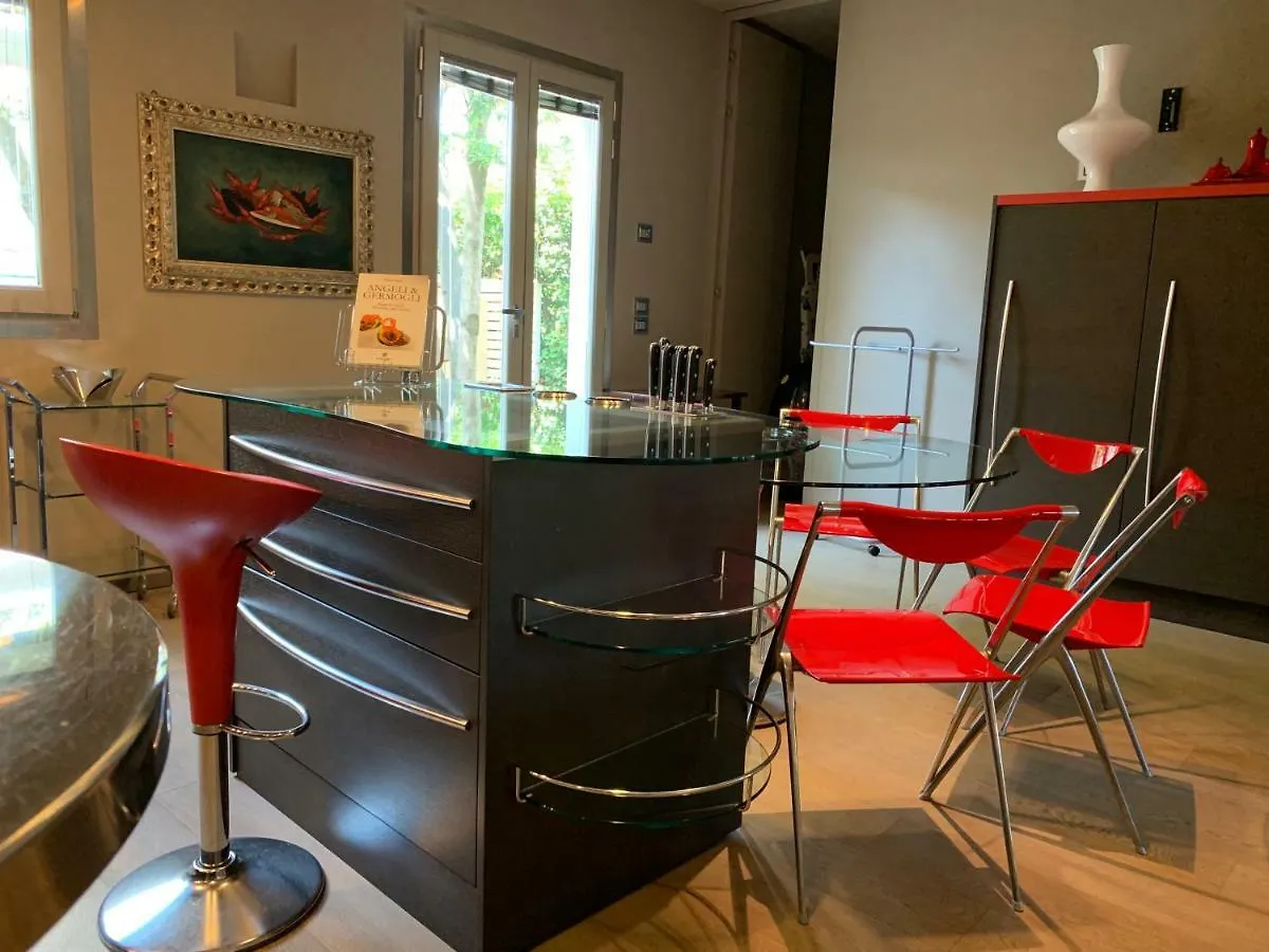 Exclusive Loft 300Mt By The Sea Forte Dei Marmi Villa 0*,  Italy